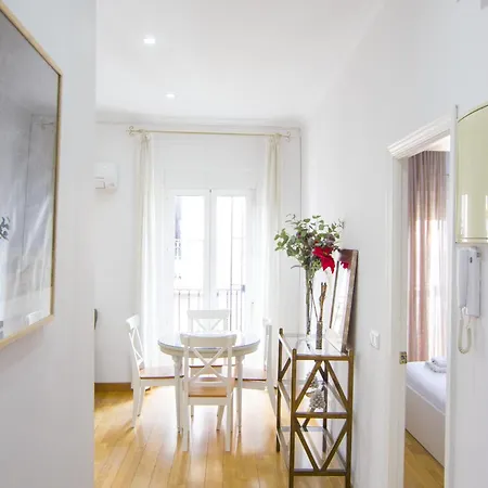 Rentalsevilla Cuna Apartmán *